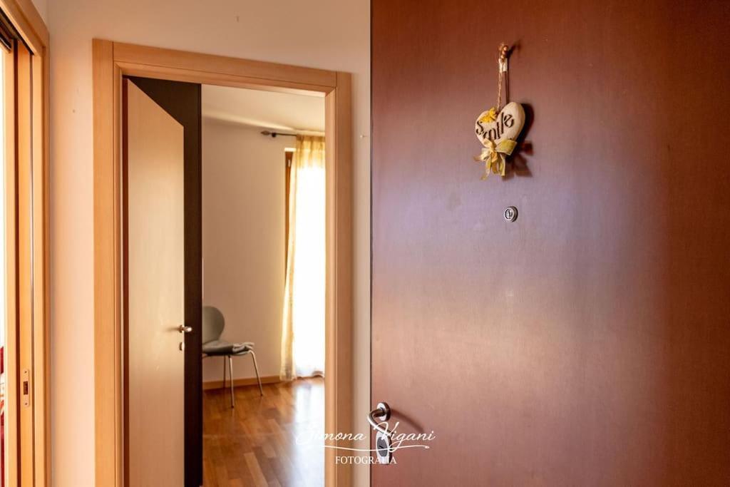Il Giardino Di Laura Apartment Costa Volpino Exterior photo